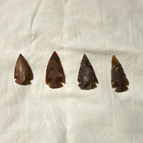 Lot knapped stone - of, 4